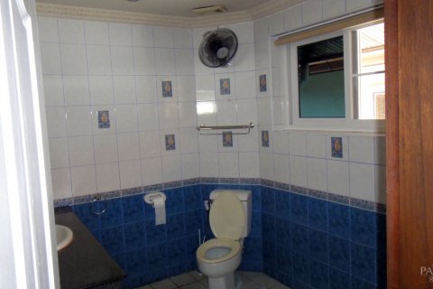 Casa de 3 dormitorios en Pattaya, Tailandia № 19961 - foto 16