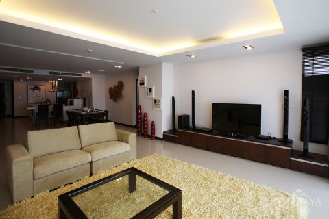 Condominio de 3 dormitorios en Pattaya, Tailandia № 23497 - foto 5