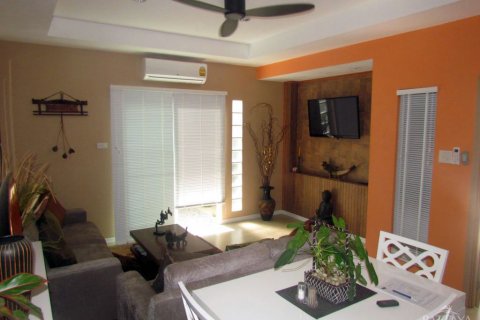 Casa de 2 dormitorios en Pattaya, Tailandia № 19951 - foto 3