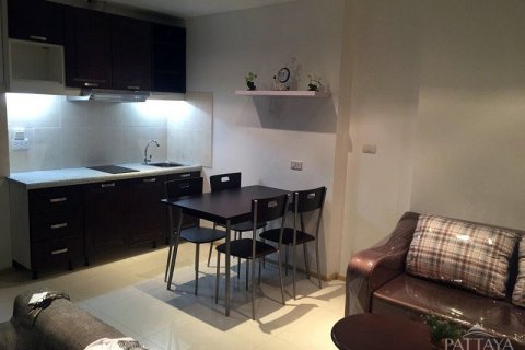 Condominio de 2 dormitorios en Jomtien Beach, Pattaya, Tailandia № 20458 - foto 4