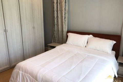 Casa de 5 dormitorios en Pattaya, Tailandia № 21653 - foto 12