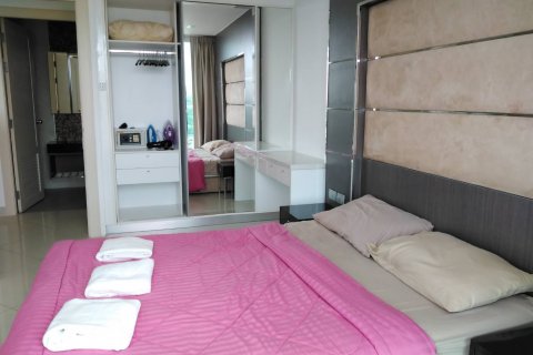 Condominio de 1 dormitorio en Pattaya, Tailandia № 23901 - foto 14