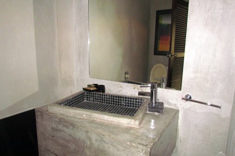 Condominio de 3 dormitorios en Pattaya, Tailandia № 23835 - foto 2