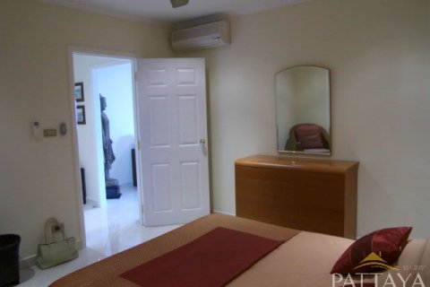 Condominio de 2 dormitorios en Pattaya, Tailandia № 21694 - foto 6