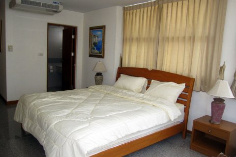 Condominio de 2 dormitorios en Jomtien Beach, Pattaya, Tailandia № 23271 - foto 5