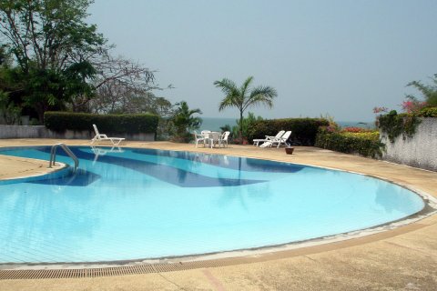 Casa de 3 dormitorios en Pattaya, Tailandia № 23006 - foto 7