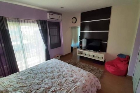 Casa de 3 dormitorios en Pattaya, Tailandia № 22070 - foto 8