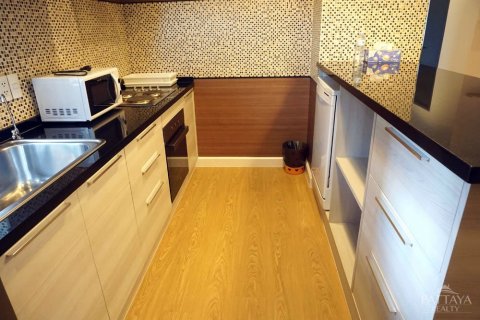 Casa de 4 dormitorios en Pattaya, Tailandia № 20795 - foto 10