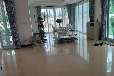 Casa de 3 dormitorios en Pattaya, Tailandia № 22196 - foto 3
