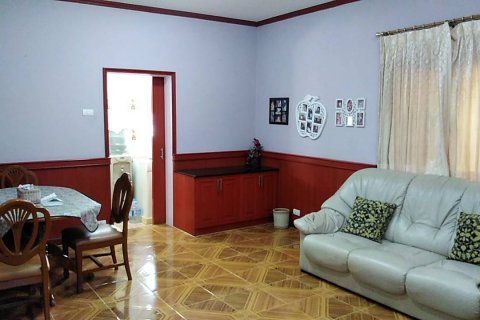 Casa de 3 dormitorios en Pattaya, Tailandia № 21963 - foto 27