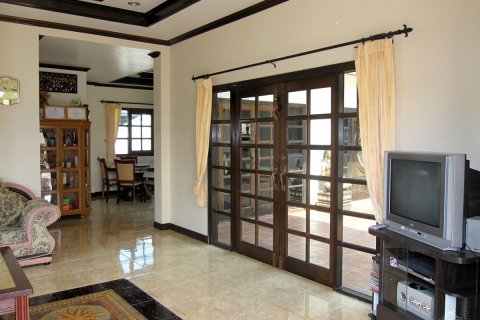 Casa de 2 dormitorios en Pattaya, Tailandia № 22860 - foto 6