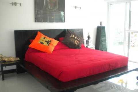Casa de 3 dormitorios en Jomtien Beach, Pattaya, Tailandia № 21284 - foto 26