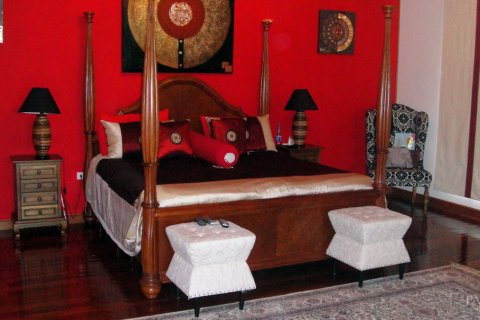 Casa de 4 dormitorios en Pattaya, Tailandia № 23209 - foto 10