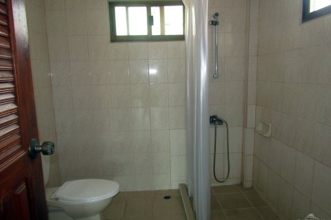 Casa de 3 dormitorios en Jomtien Beach, Pattaya, Tailandia № 20742 - foto 18