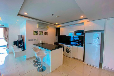 Condominio de 2 dormitorios en Pattaya, Tailandia № 22171 - foto 2