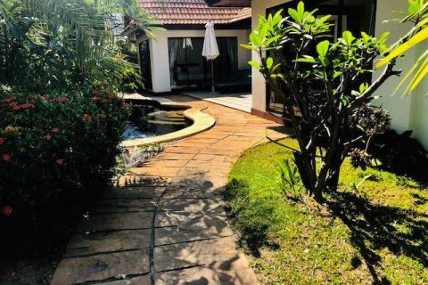 Casa de 2 dormitorios en Jomtien Beach, Pattaya, Tailandia № 21864 - foto 13