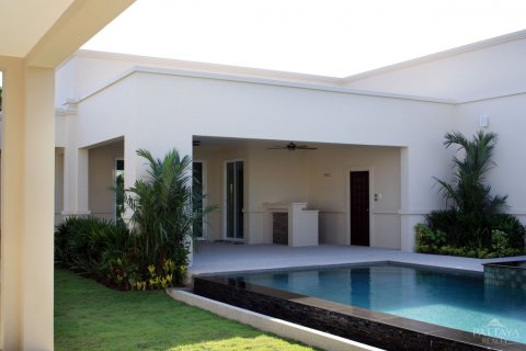 Casa de 3 dormitorios en Pattaya, Tailandia № 20427 - foto 8