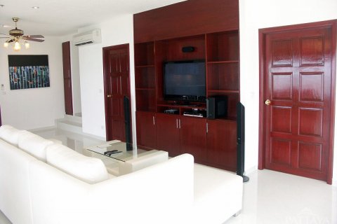 Condominio de 2 dormitorios en Pattaya, Tailandia № 23009 - foto 3