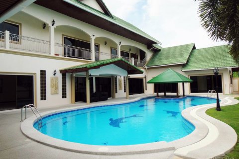 Casa de 7 dormitorios en Pattaya, Tailandia № 23661 - foto 5