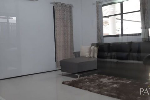 Casa de 3 dormitorios en Pattaya, Tailandia № 21685 - foto 8