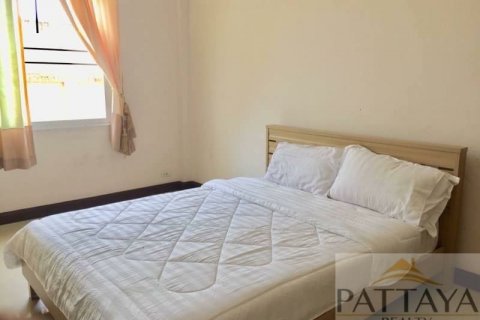 Casa de 5 dormitorios en Pattaya, Tailandia № 21143 - foto 9