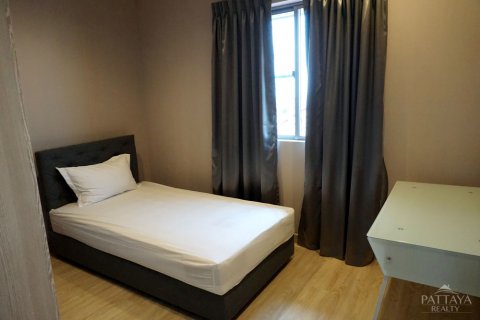 Casa de 4 dormitorios en Pattaya, Tailandia № 20799 - foto 16