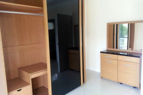 Casa de 8 dormitorios en Pattaya, Tailandia № 24024 - foto 20