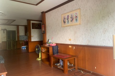 Casa de 3 dormitorios en Pattaya, Tailandia № 22445