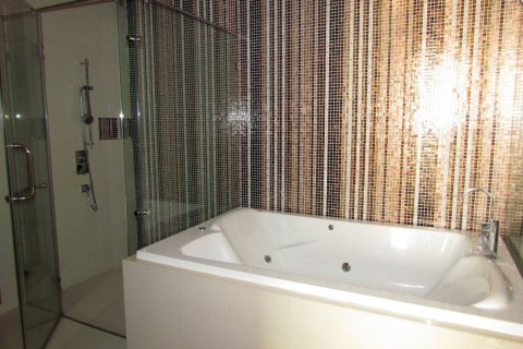 Condominio de 2 dormitorios en Pattaya, Tailandia № 24101 - foto 15