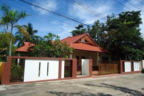 Casa de 3 dormitorios en Pattaya, Tailandia № 20829 - foto 22