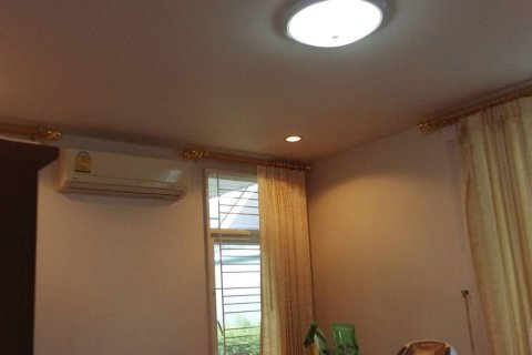 Casa de 3 dormitorios en Pattaya, Tailandia № 22362 - foto 14