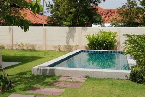 Casa de 3 dormitorios en Pattaya, Tailandia № 24144 - foto 2