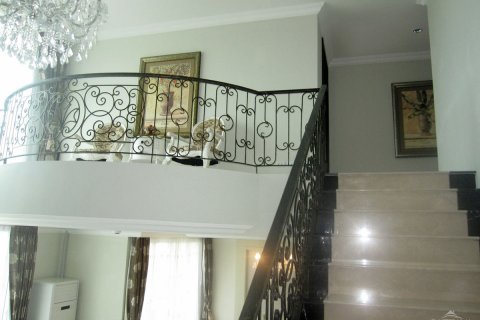 Condominio de 3 dormitorios en Pattaya, Tailandia № 22945 - foto 17