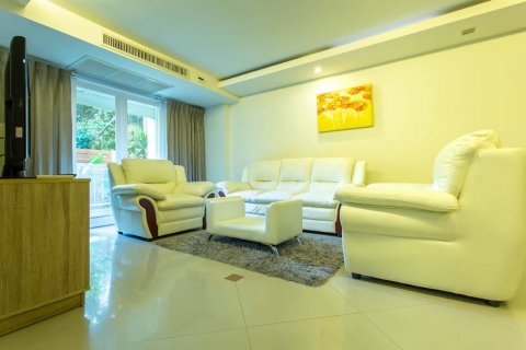 Condominio de 2 dormitorios en Pattaya, Tailandia № 21887 - foto 3