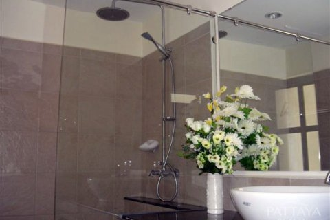 Condominio de 1 dormitorio en Pattaya, Tailandia № 23381 - foto 2