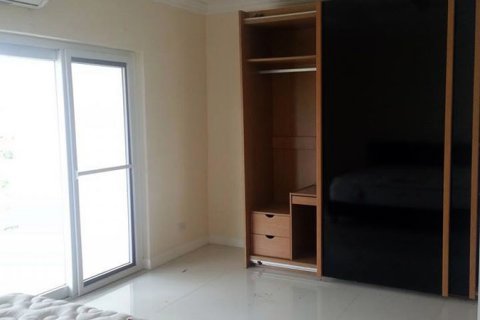 Casa de 8 dormitorios en Pattaya, Tailandia № 24024 - foto 11