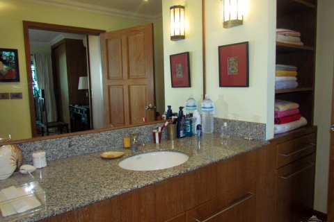 Condominio de 2 dormitorios en Pattaya, Tailandia № 23726 - foto 8