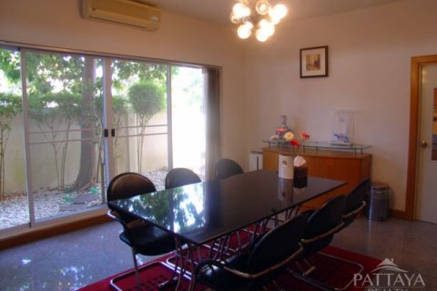Casa de 3 dormitorios en Pattaya, Tailandia № 22665 - foto 9