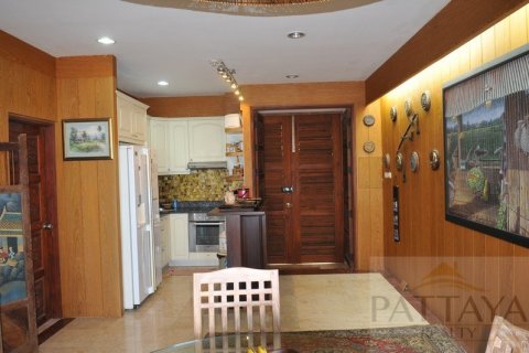 Condominio de 2 dormitorios en Jomtien Beach, Pattaya, Tailandia № 21153 - foto 6