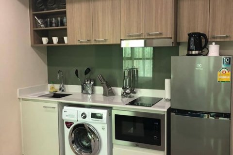 Condominio de 1 dormitorio en Jomtien Beach, Pattaya, Tailandia № 21707 - foto 2