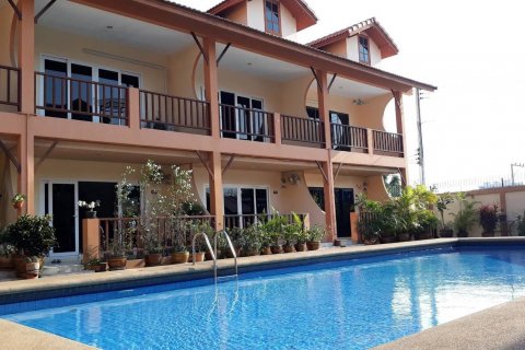 Casa de 2 dormitorios en Pattaya, Tailandia № 21792