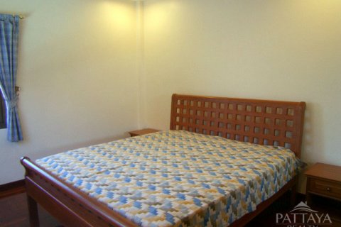 Casa de 3 dormitorios en Pattaya, Tailandia № 23990 - foto 18