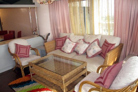 Condominio de 4 dormitorios en Pattaya, Tailandia № 23318 - foto 10
