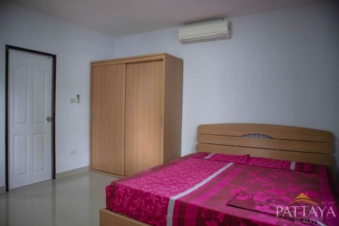 Casa de 2 dormitorios en Pattaya, Tailandia № 21565 - foto 4