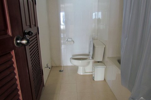 Condominio de 3 dormitorios en Pattaya, Tailandia № 20819 - foto 12