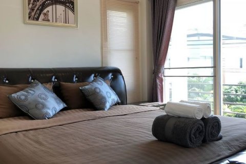 Casa de 3 dormitorios en Pattaya, Tailandia № 21686 - foto 11