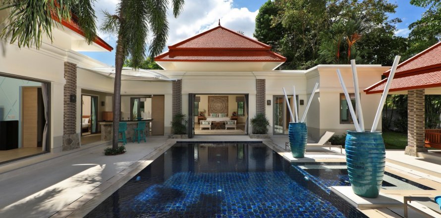 Casa de 5 dormitorios en Bang Tao, Tailandia № 9702
