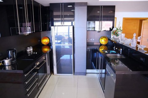 Condominio de 2 dormitorios en Jomtien Beach, Pattaya, Tailandia № 22336 - foto 7