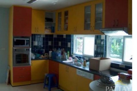 Casa de 9 dormitorios en Pattaya, Tailandia № 21646 - foto 11
