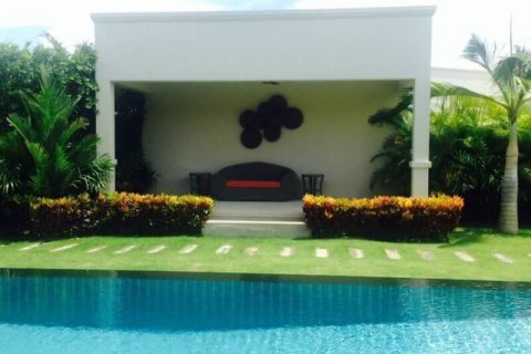 Casa de 3 dormitorios en Pattaya, Tailandia № 21569 - foto 18